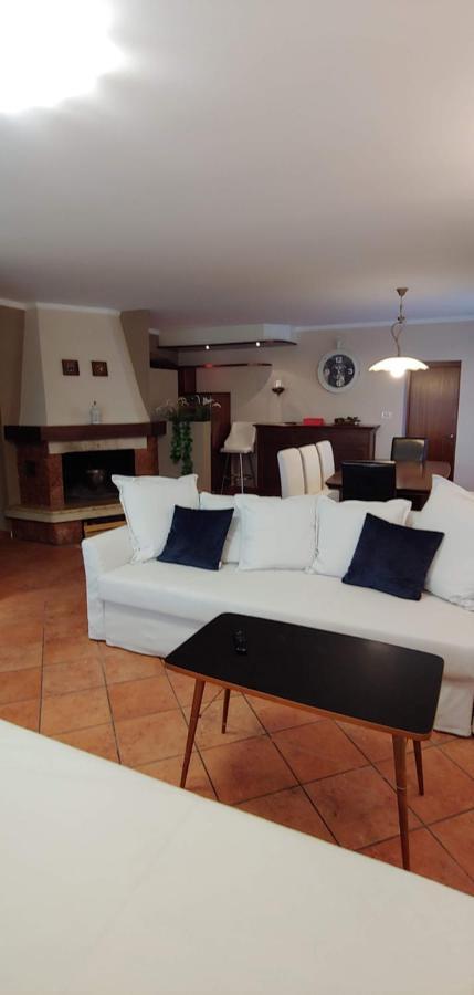 Apart-Villa Roma Nova Gorica Buitenkant foto